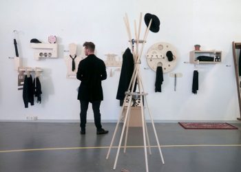 Szenografie Janica Smija, Tabea Lebowsky, Artem Neklesa, René Schnüring, Prof. Nora Fuchs