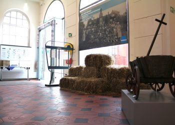 Szenografie, Ausstellungsdesign, Janica Smija, Auf dem Berge, Hoesch Museum,